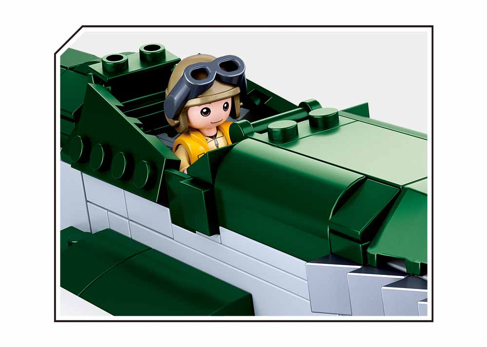 B0857 WW2 P51D FIGHTER 323 PCS AGES 10+ C16
