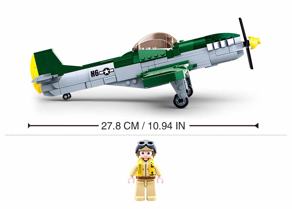 B0857 WW2 P51D FIGHTER 323 PCS AGES 10+ C16