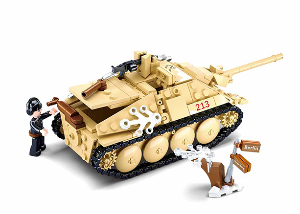 B0976 ARMY BATTLE OF BUDAPEST - TANK DESTROYER 344 PCS C16