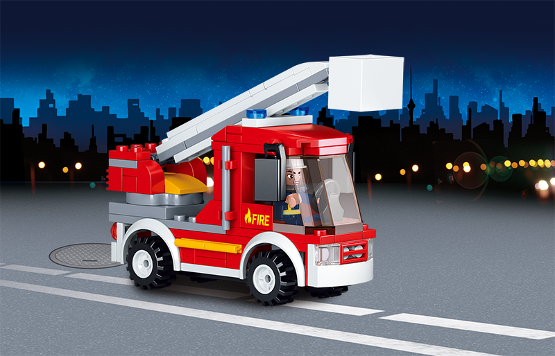 B0632 FIRE TRUCK 136 PCS C72