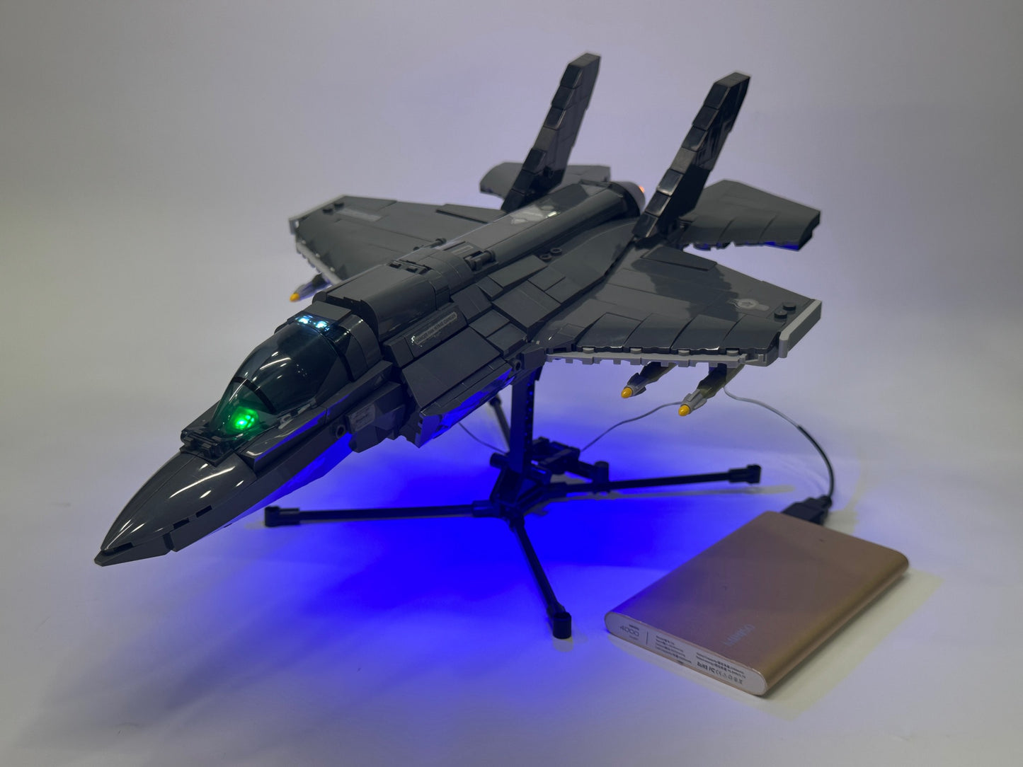 B1361 LIGHT PACK